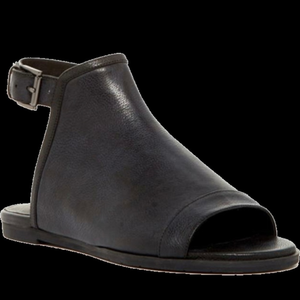 Eileen fisher leather sandals - 9.5